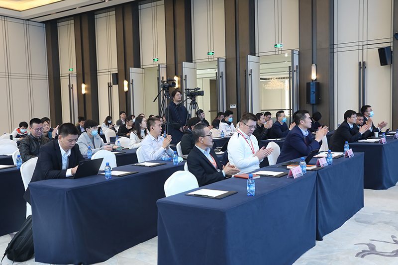 1637282031452986omX1.jpg 3-800.jpg